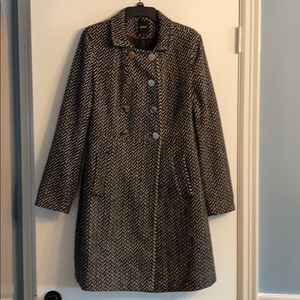 Express coat black & white